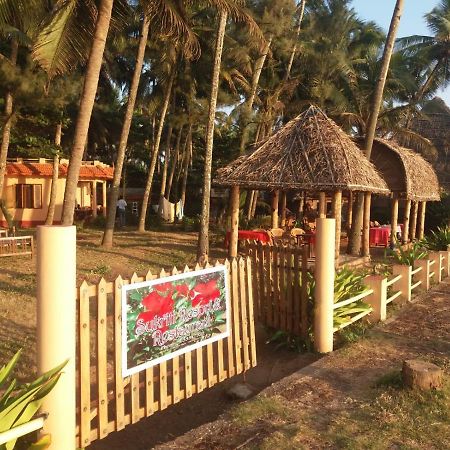 Sukriti Beach Resort فاركَالا المظهر الخارجي الصورة
