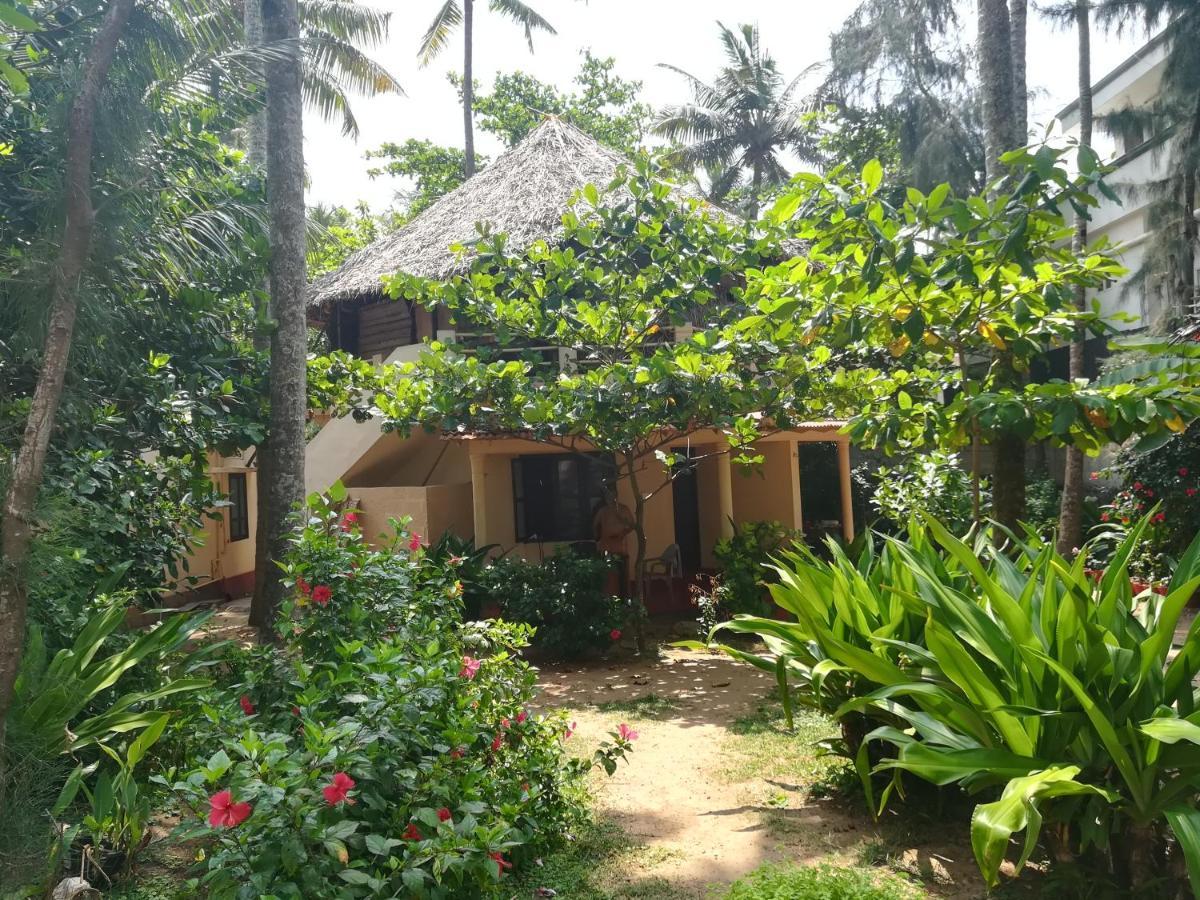 Sukriti Beach Resort فاركَالا المظهر الخارجي الصورة