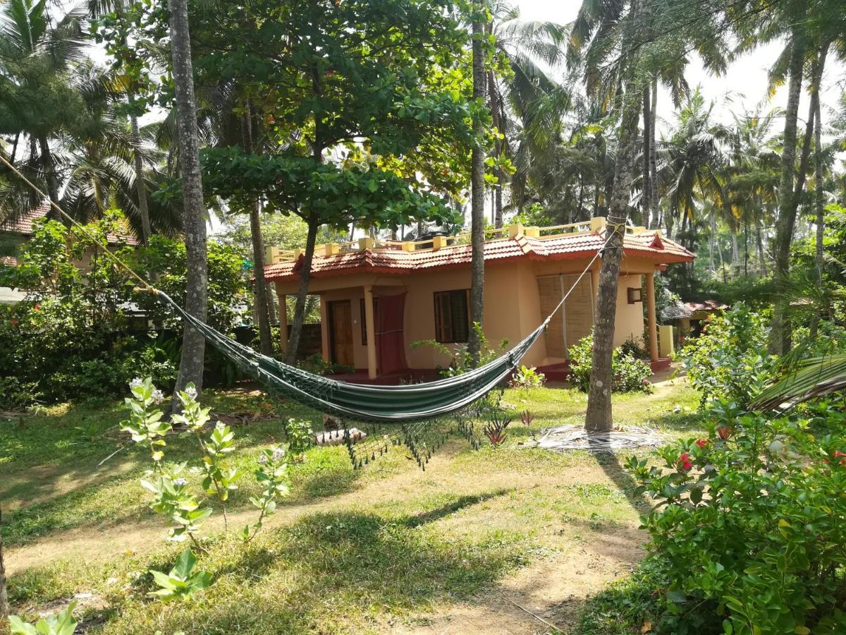 Sukriti Beach Resort فاركَالا المظهر الخارجي الصورة
