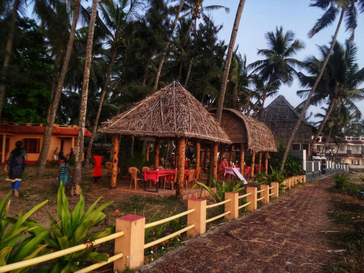Sukriti Beach Resort فاركَالا المظهر الخارجي الصورة