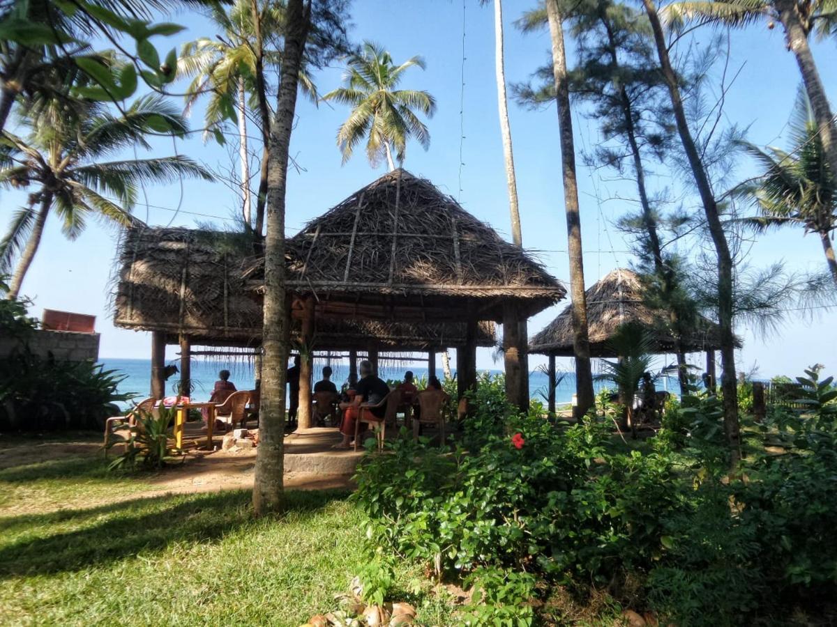 Sukriti Beach Resort فاركَالا المظهر الخارجي الصورة
