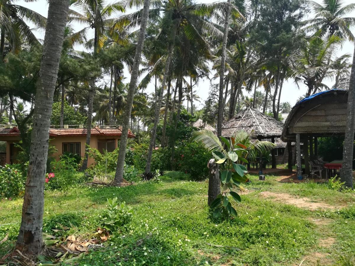 Sukriti Beach Resort فاركَالا المظهر الخارجي الصورة