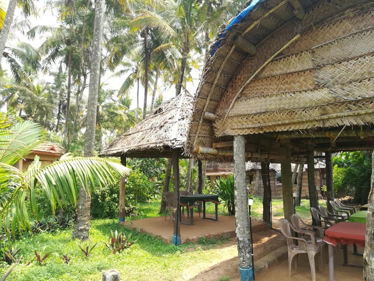 Sukriti Beach Resort فاركَالا المظهر الخارجي الصورة