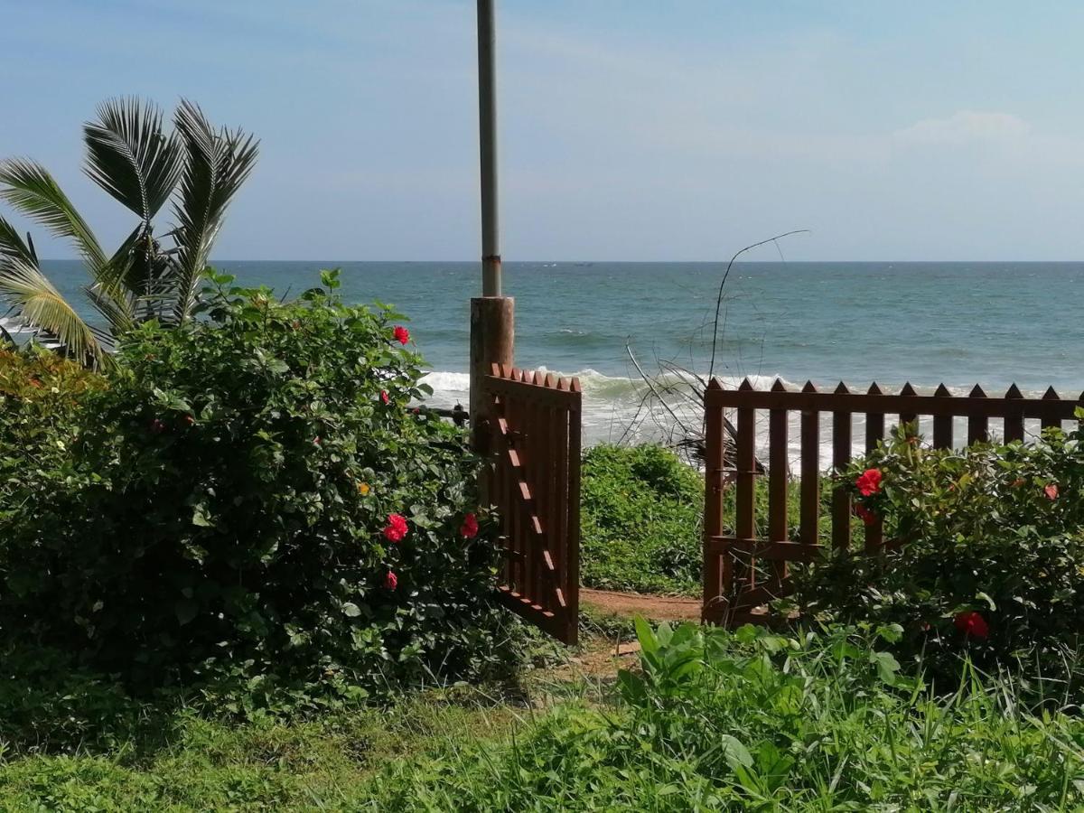 Sukriti Beach Resort فاركَالا المظهر الخارجي الصورة