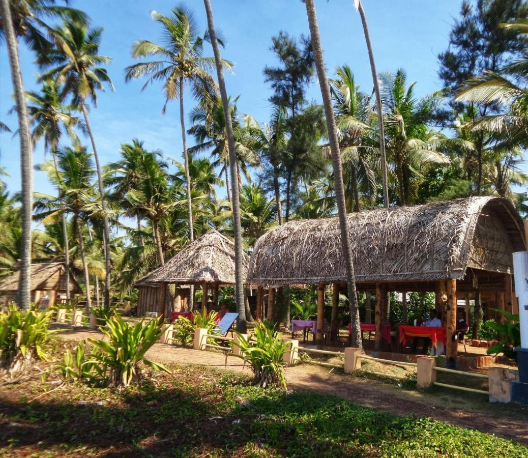 Sukriti Beach Resort فاركَالا المظهر الخارجي الصورة