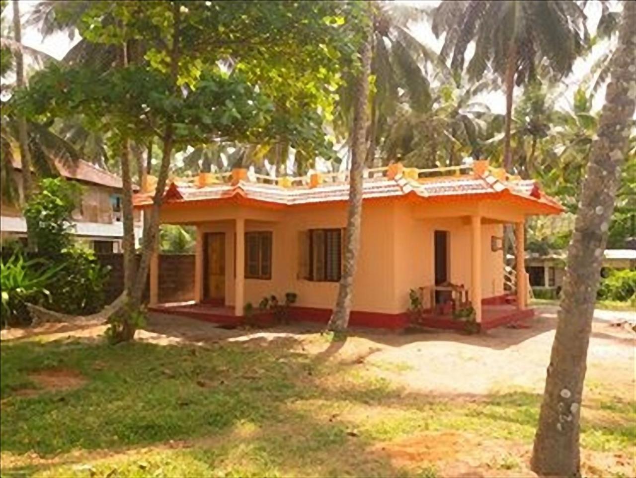 Sukriti Beach Resort فاركَالا المظهر الخارجي الصورة